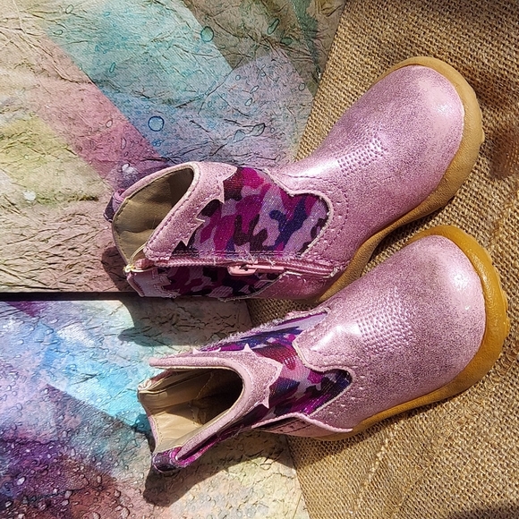 Roper Other - Baby Pink Ropers